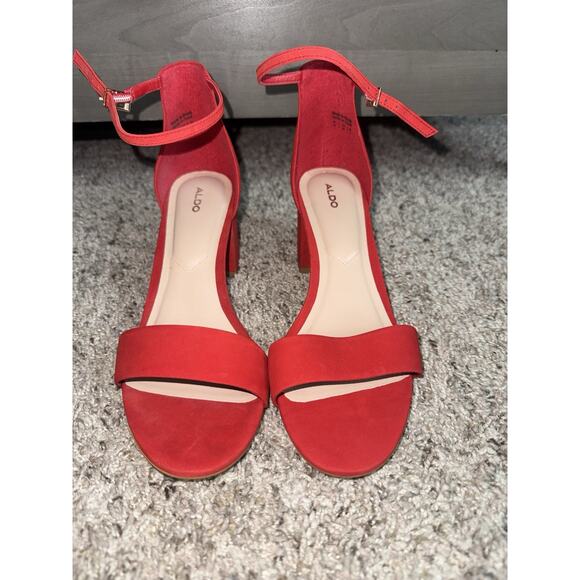 NEW ALDO Red Suede Block Heels Ankle Strap Open Toe Size 9 2.5” Heel - Picture 8 of 11